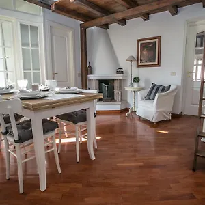 Cappellari 41 Je Wel O Affittacamere , Rom Italien